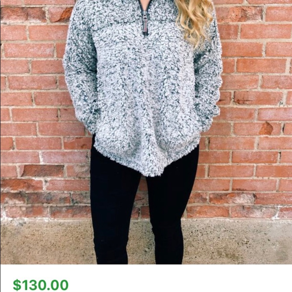 Stadium Pullover